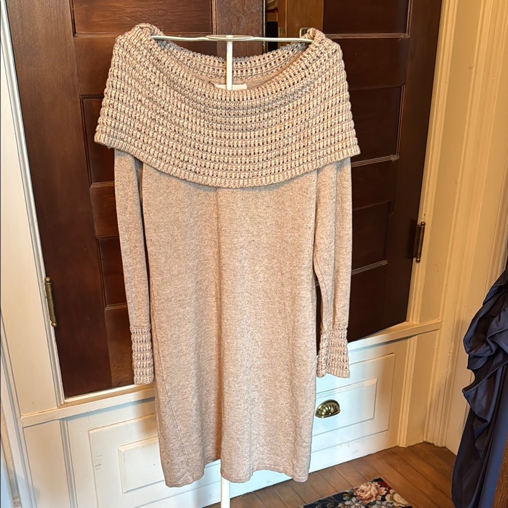 Philosophy Cream Midi Dress with‎ Chunky Knit Collar